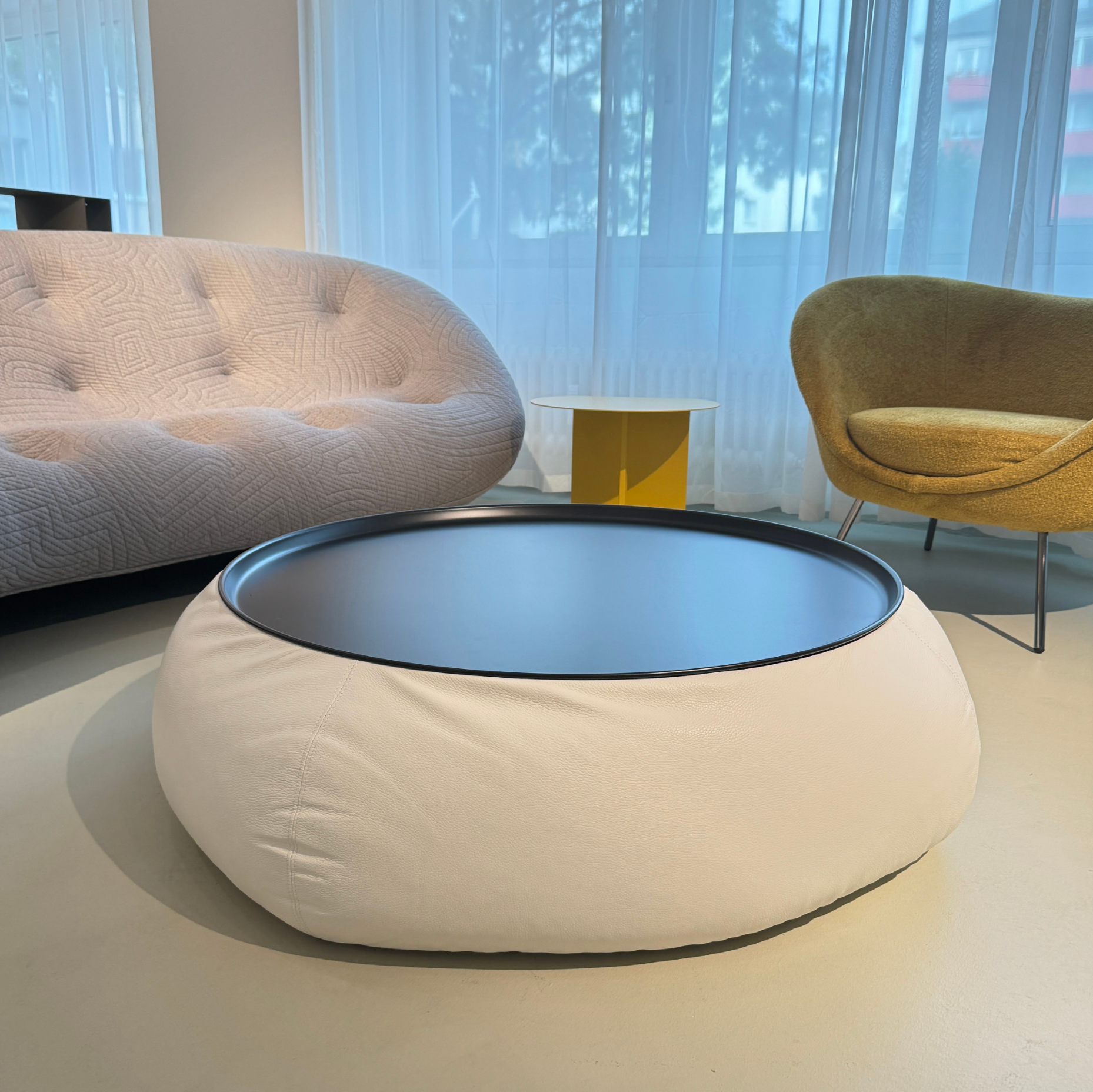 Fat-Fat | Lady-Fat Tisch