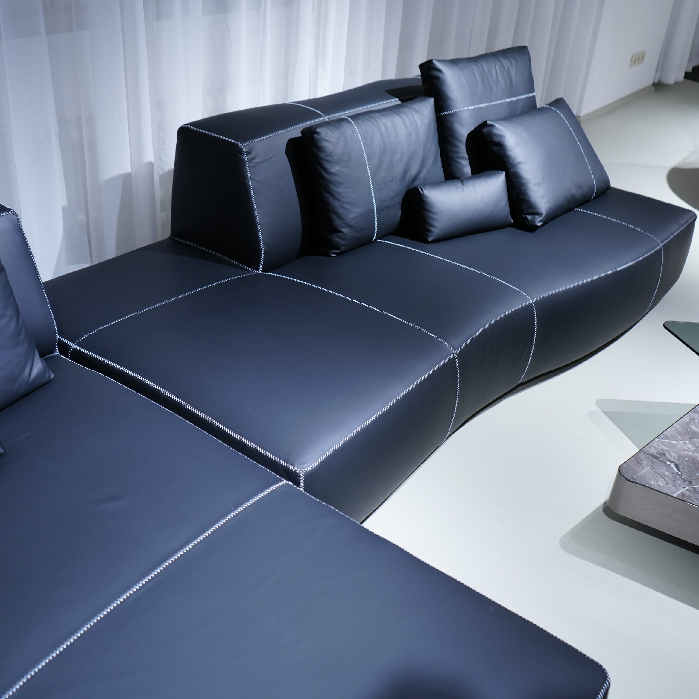 BEND-SOFA
