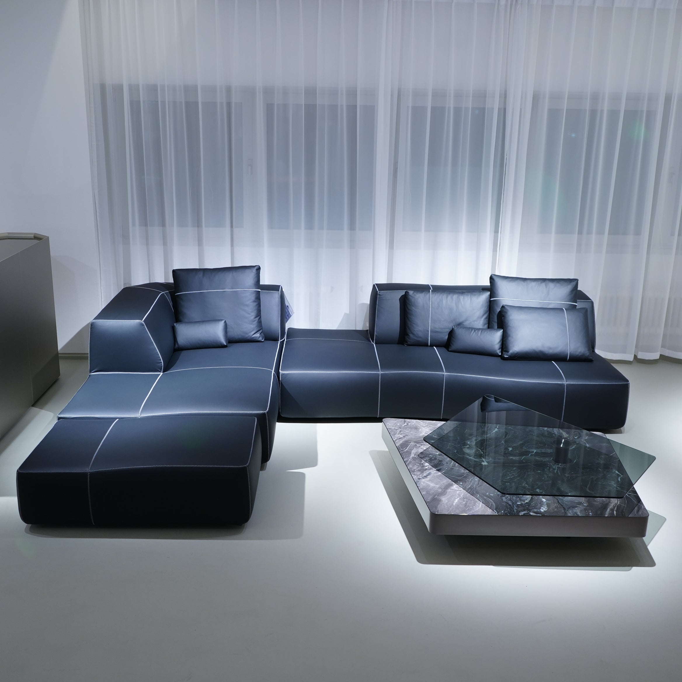 BEND-SOFA