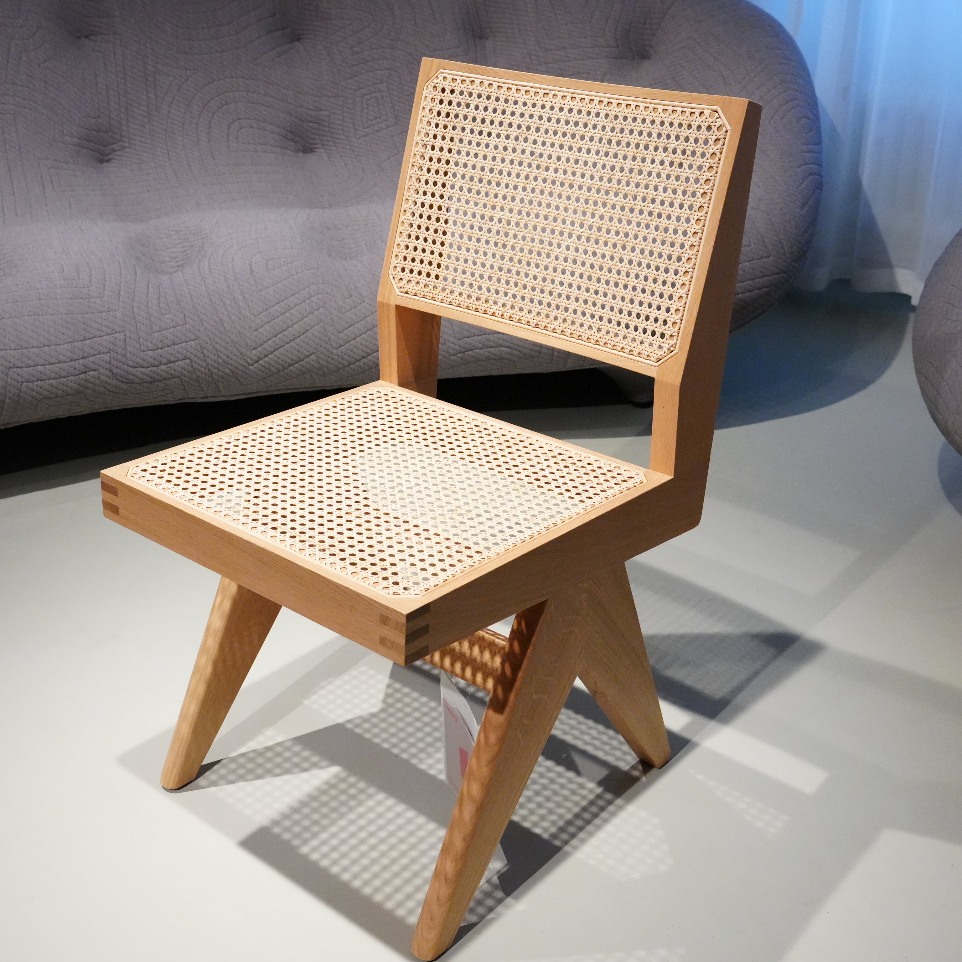 055 Capitol Complex Chair