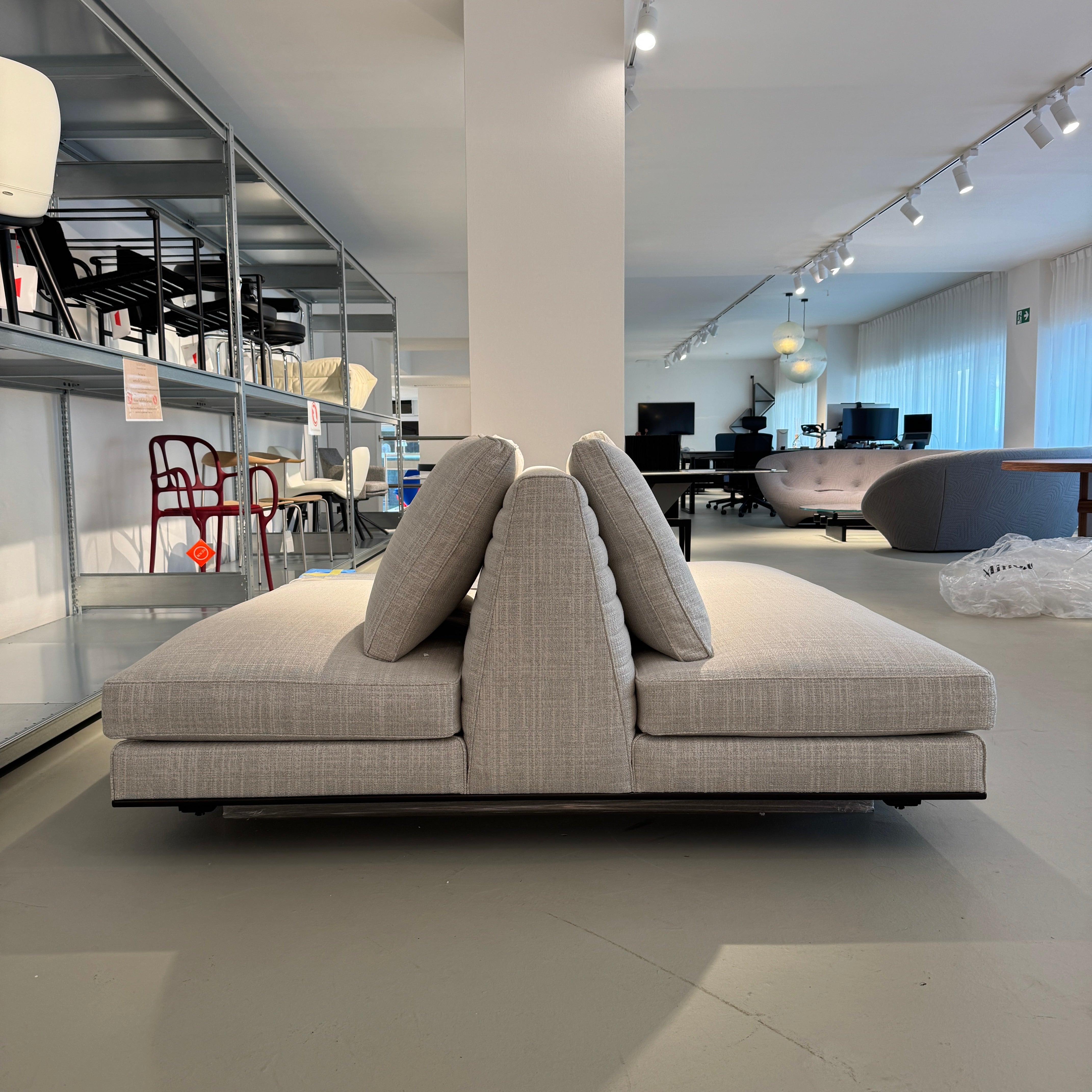 Roger Sofa