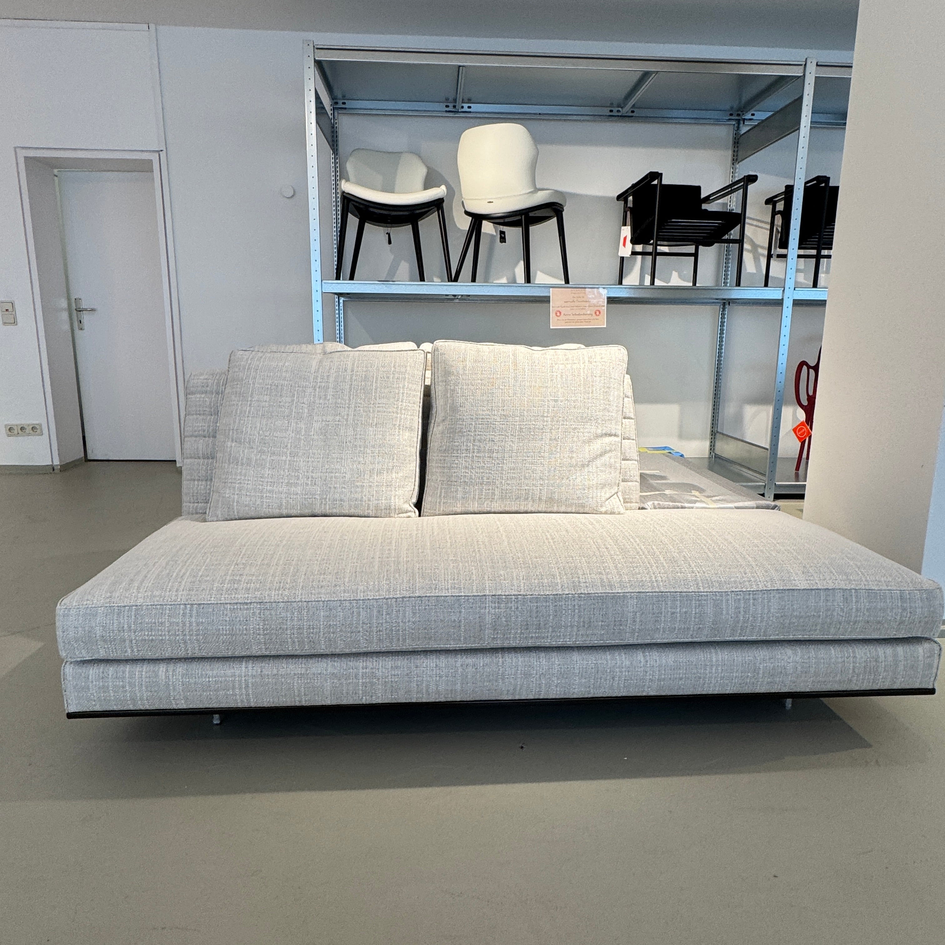 Roger Sofa