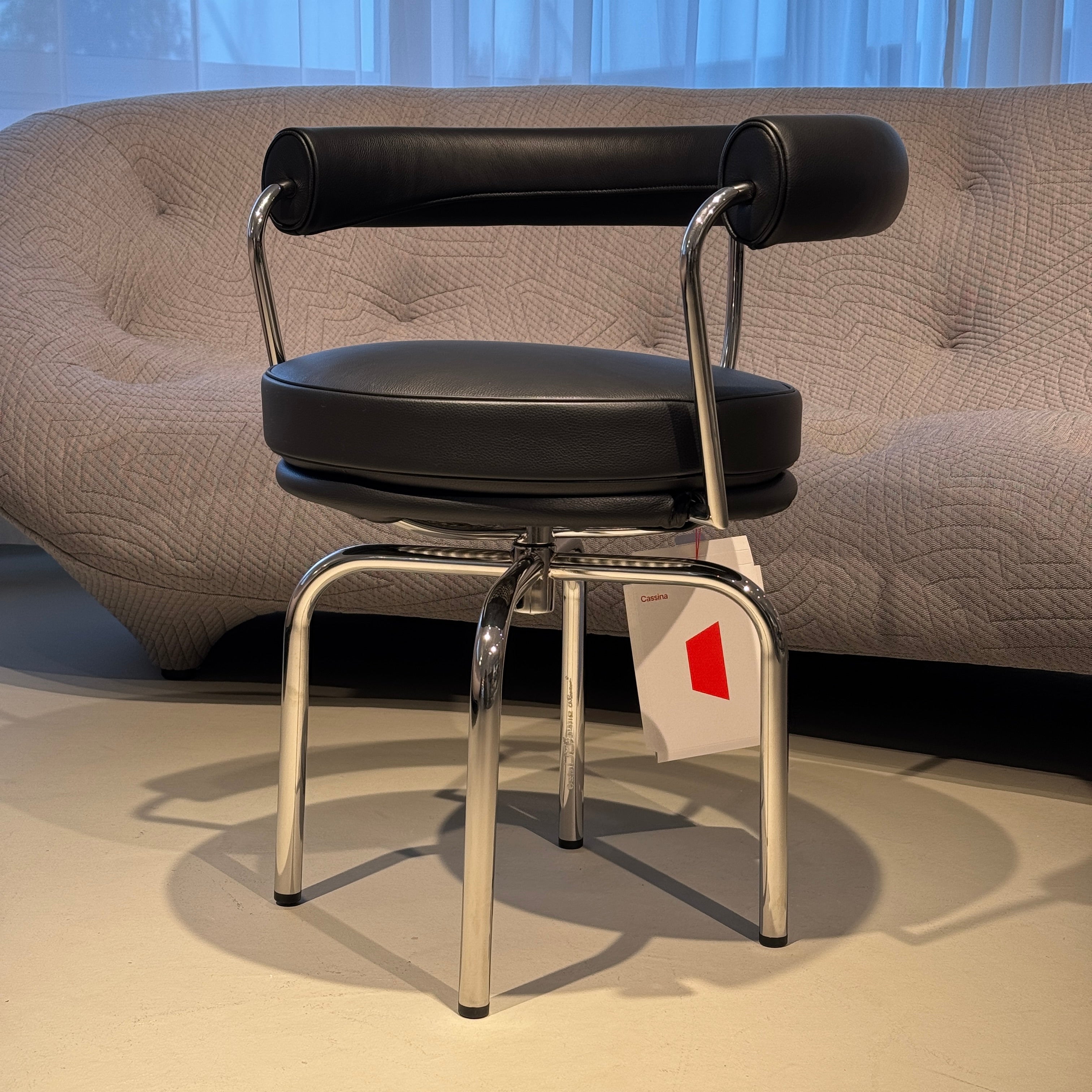 7 Fauteuil Tournant