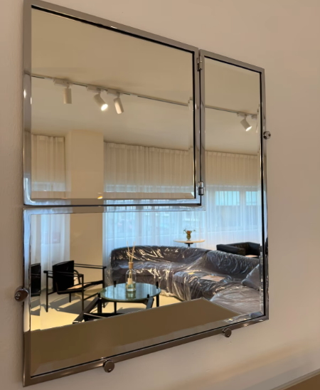 Castellar Mirror