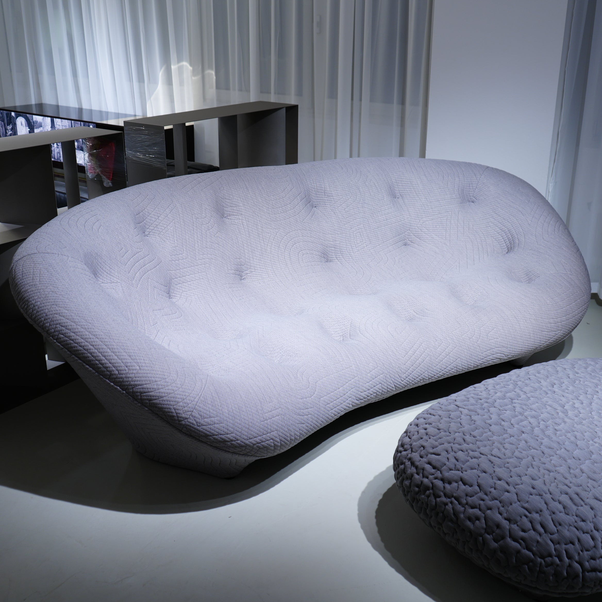 Ploum Sofa