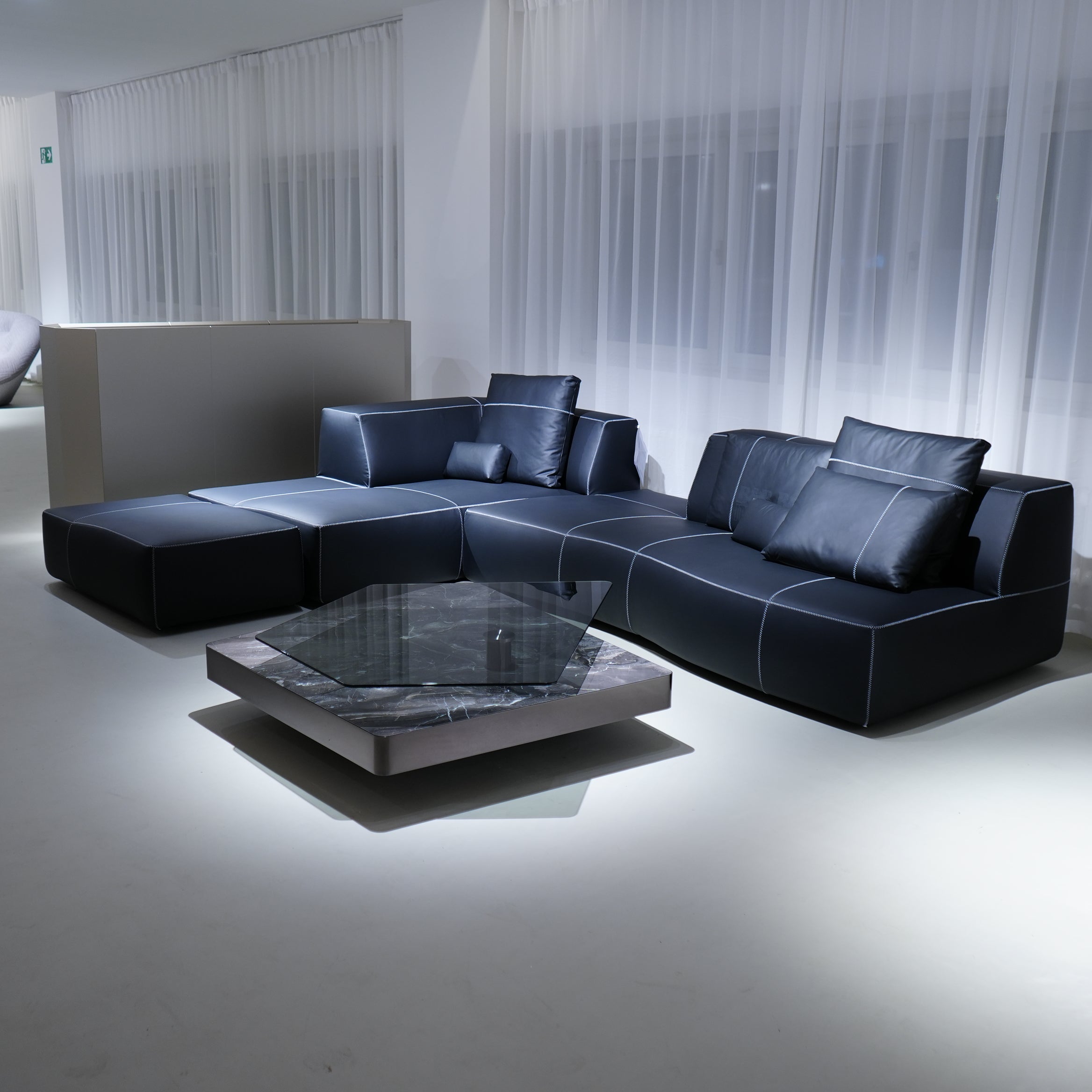 BEND-SOFA