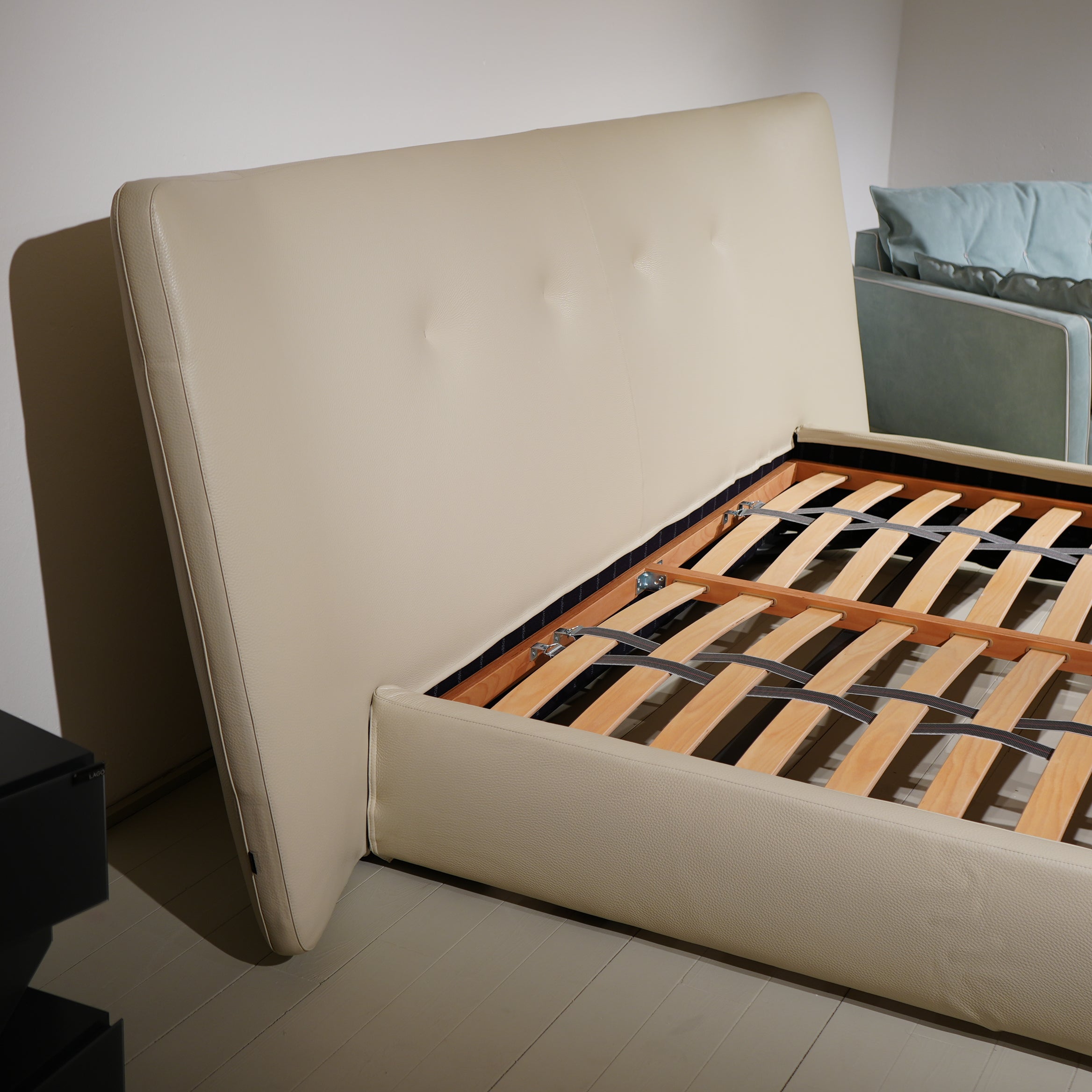 REVER Bett 200×200 cm