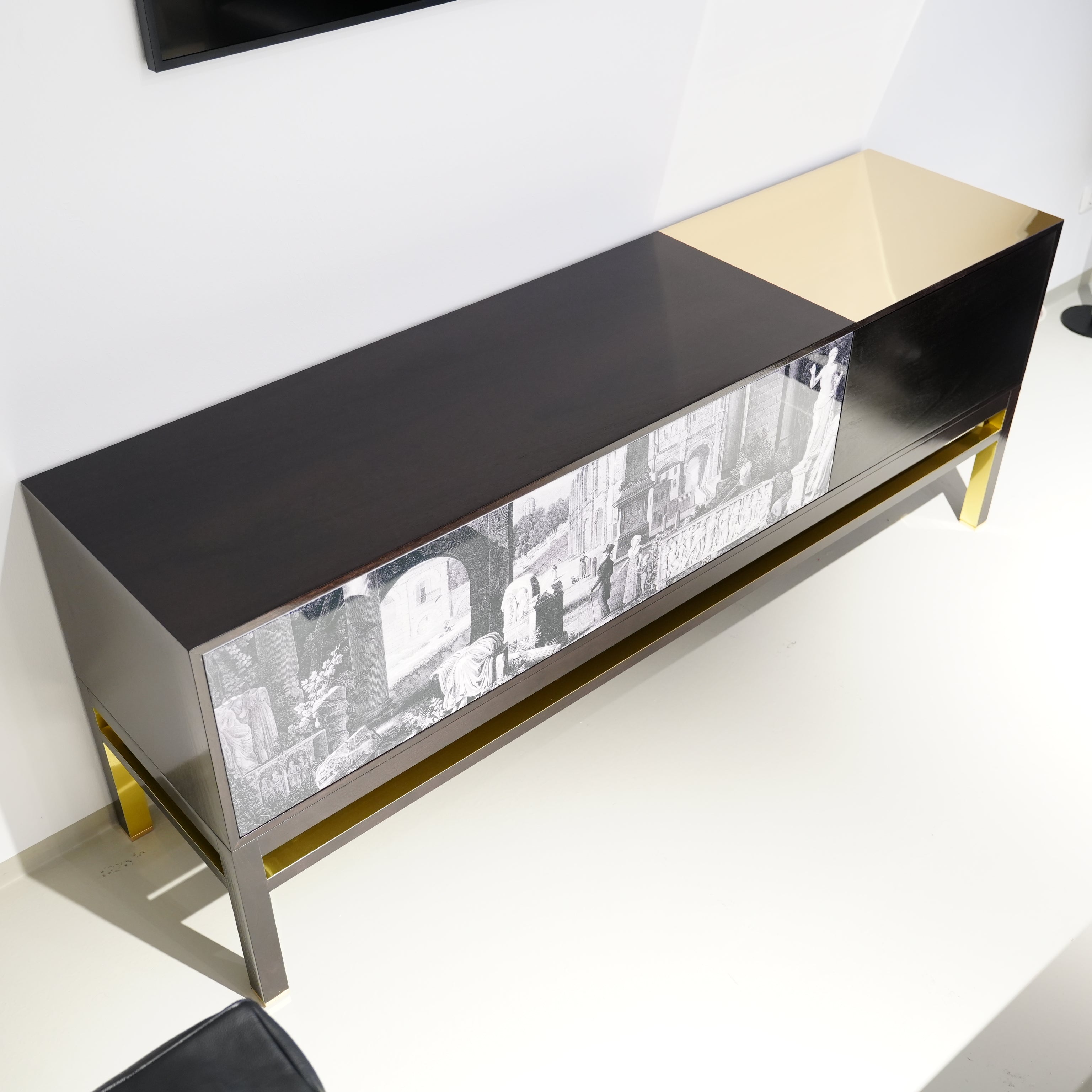 MAISON LACROIX Sideboard