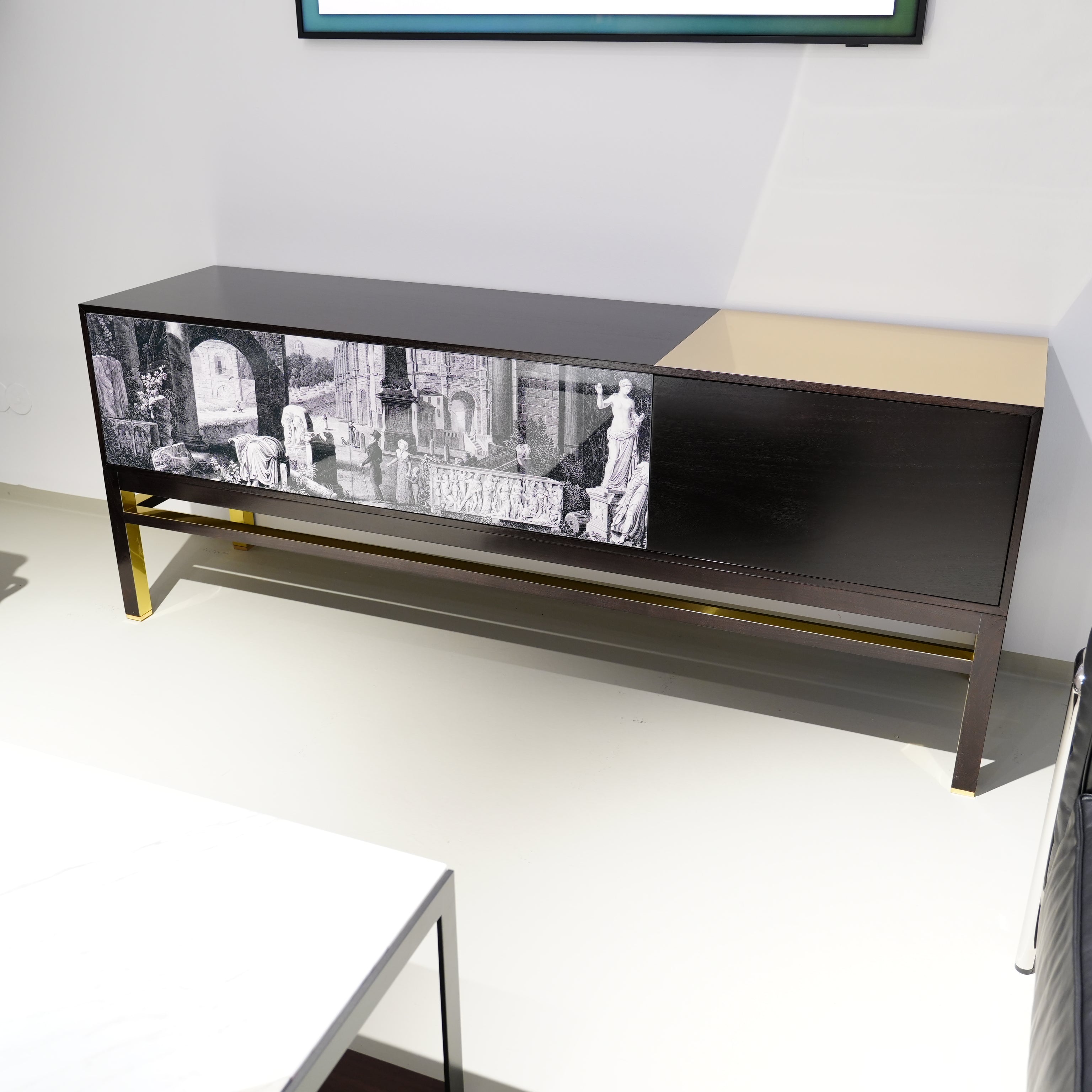 MAISON LACROIX Sideboard