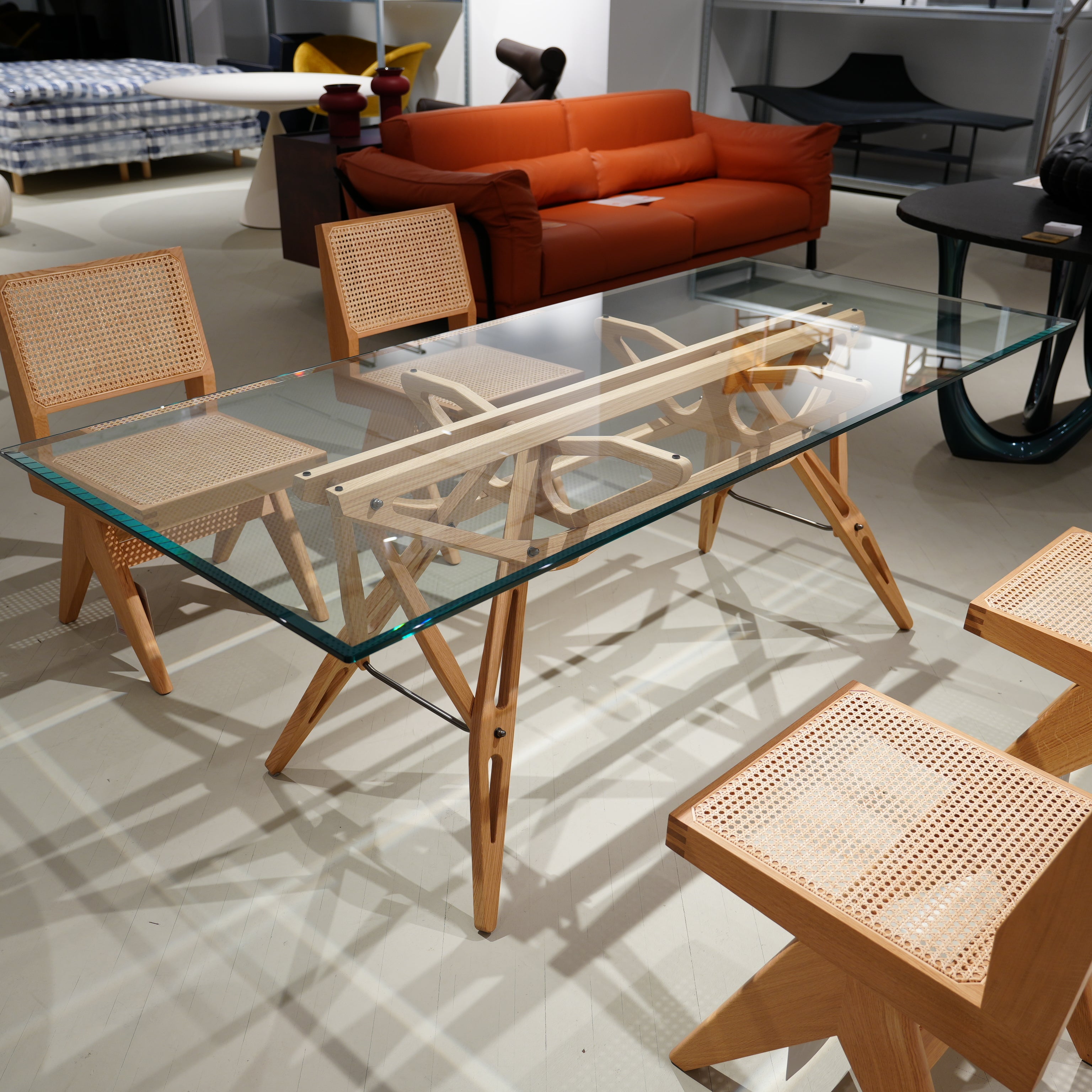REALE 2320 Tisch