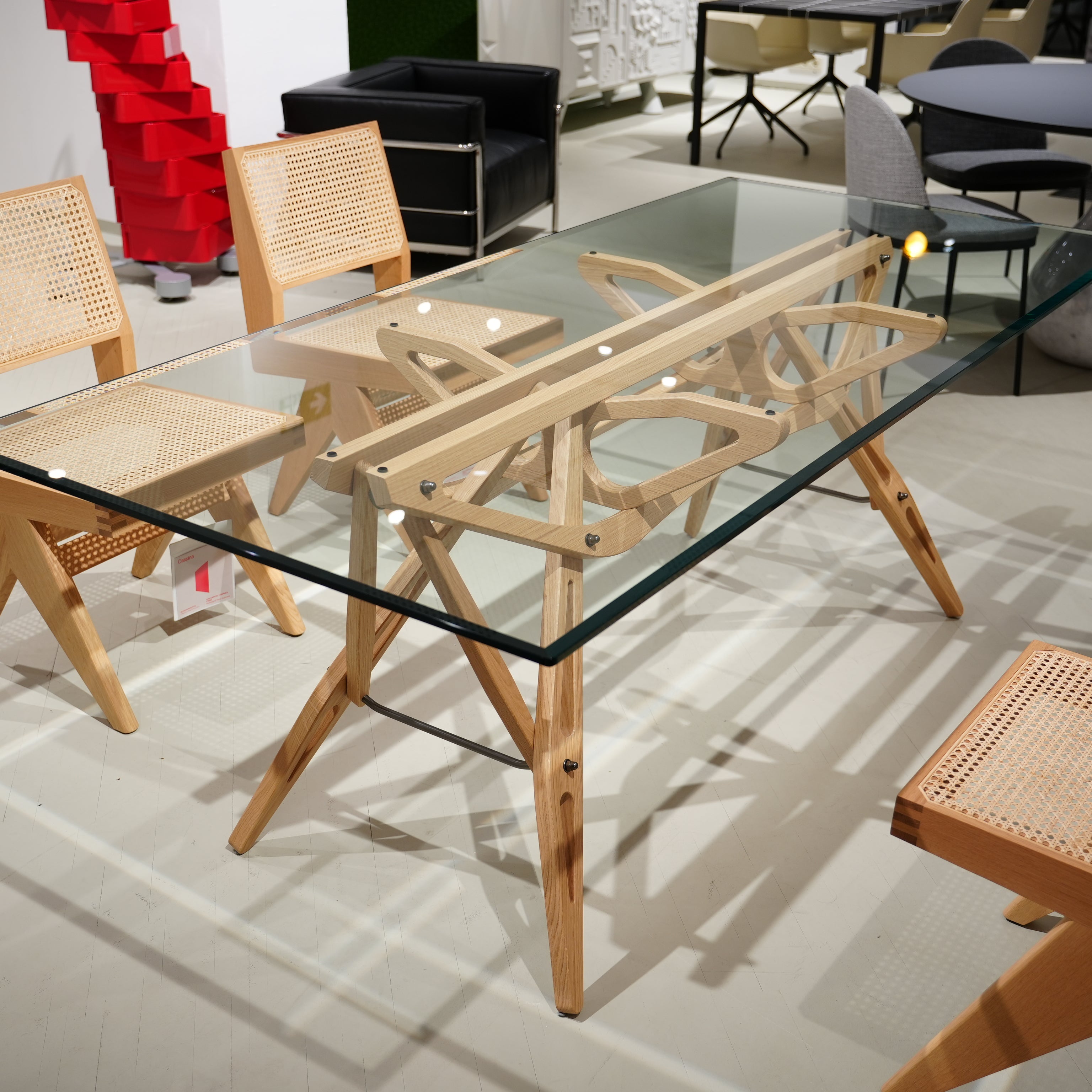 REALE 2320 Tisch