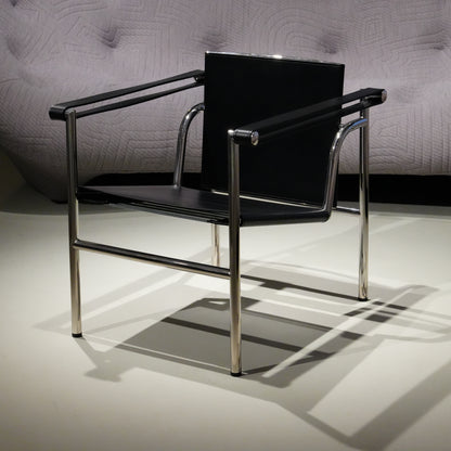 LC1 Sessel