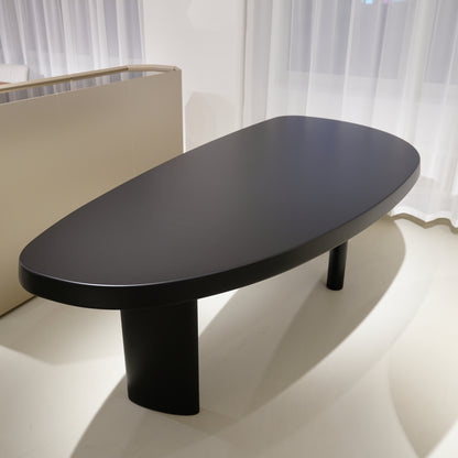 525 TABLE EN FORME LIBRE